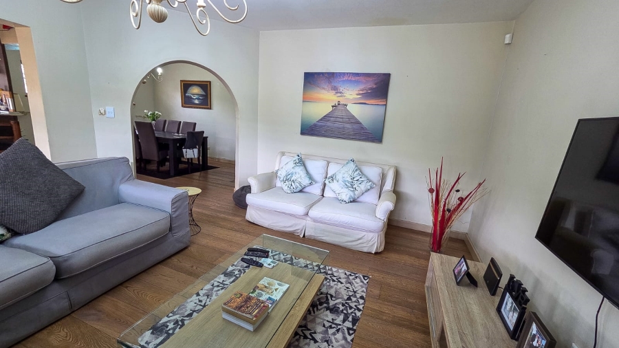 3 Bedroom Property for Sale in Sunningdale KwaZulu-Natal