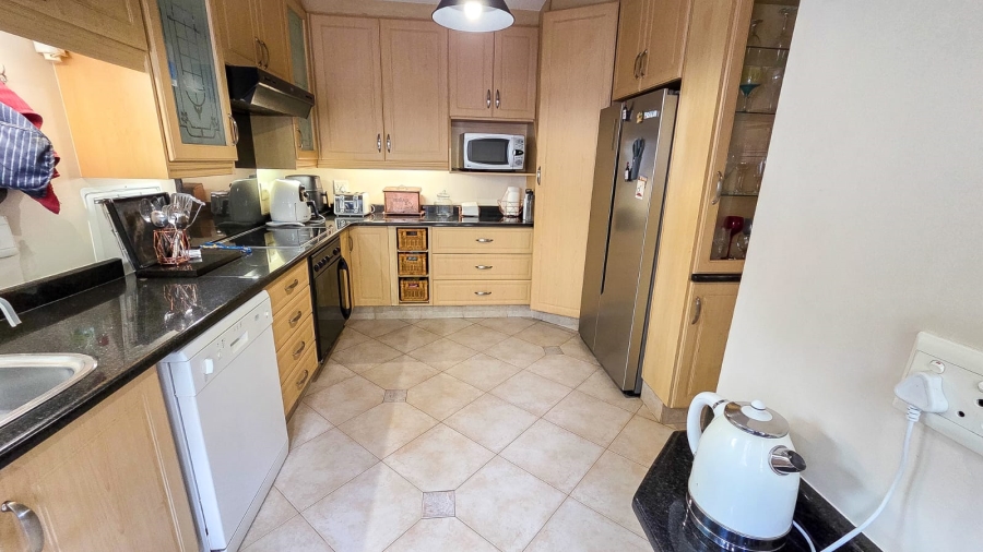 3 Bedroom Property for Sale in Sunningdale KwaZulu-Natal