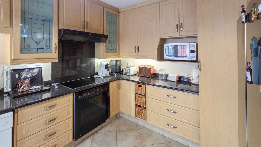 3 Bedroom Property for Sale in Sunningdale KwaZulu-Natal