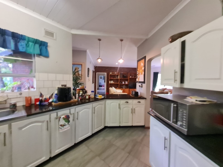 4 Bedroom Property for Sale in Meer En See KwaZulu-Natal