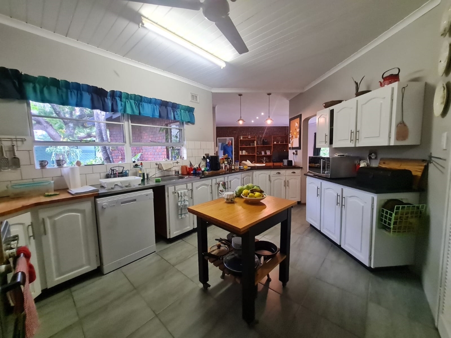 4 Bedroom Property for Sale in Meer En See KwaZulu-Natal