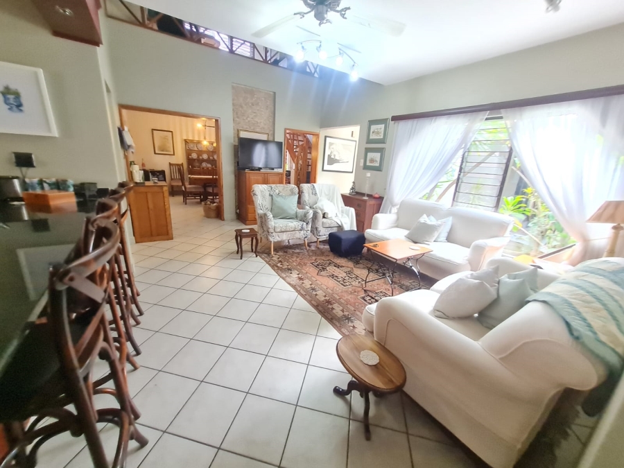 5 Bedroom Property for Sale in Meer En See KwaZulu-Natal