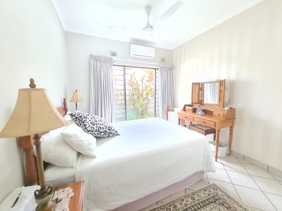 5 Bedroom Property for Sale in Meer En See KwaZulu-Natal