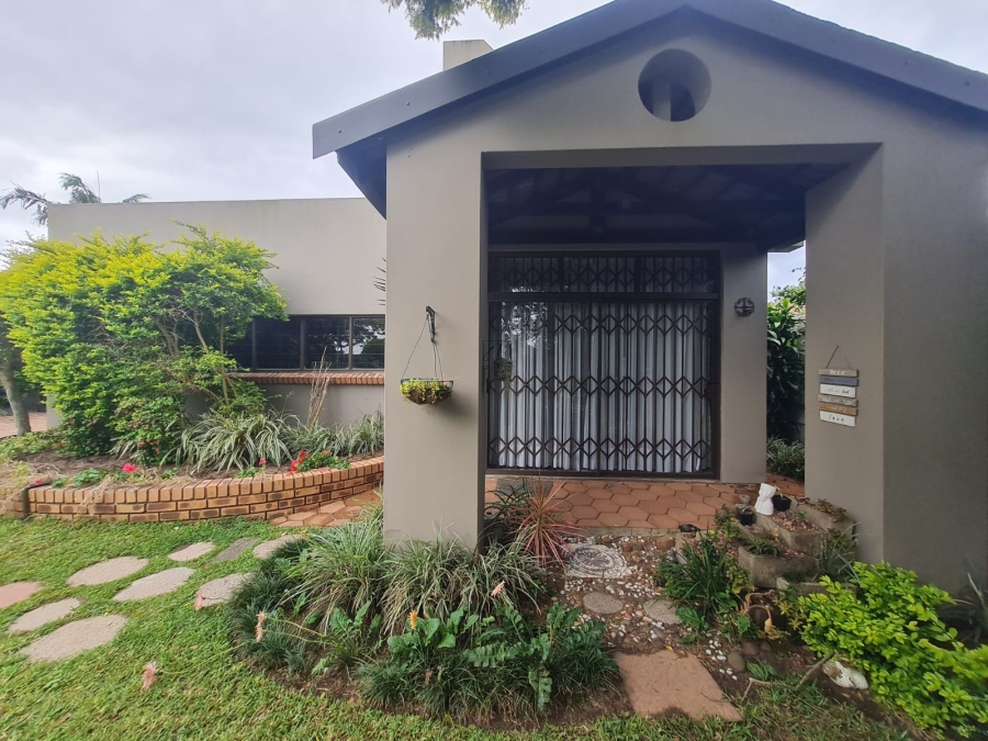 5 Bedroom Property for Sale in Meer En See KwaZulu-Natal