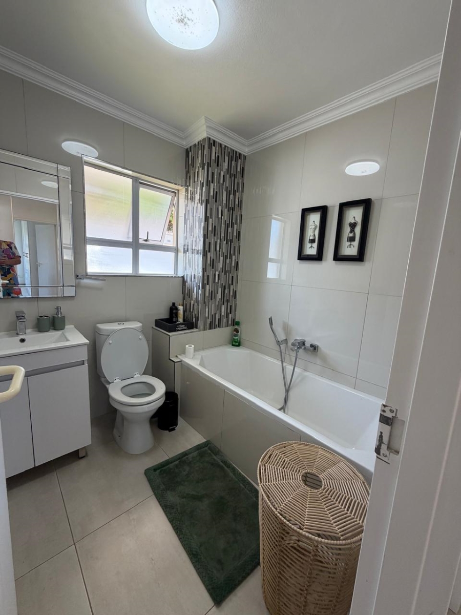 3 Bedroom Property for Sale in Willard Beach KwaZulu-Natal