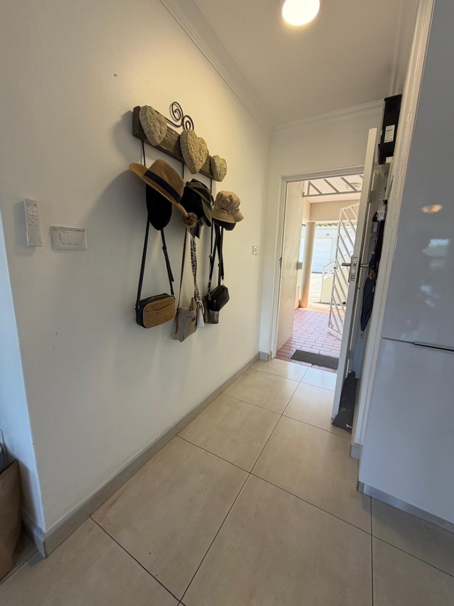 3 Bedroom Property for Sale in Willard Beach KwaZulu-Natal