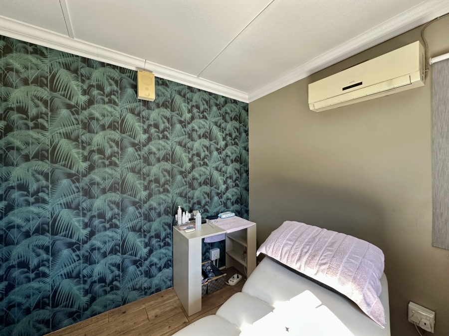 3 Bedroom Property for Sale in Meer En See KwaZulu-Natal