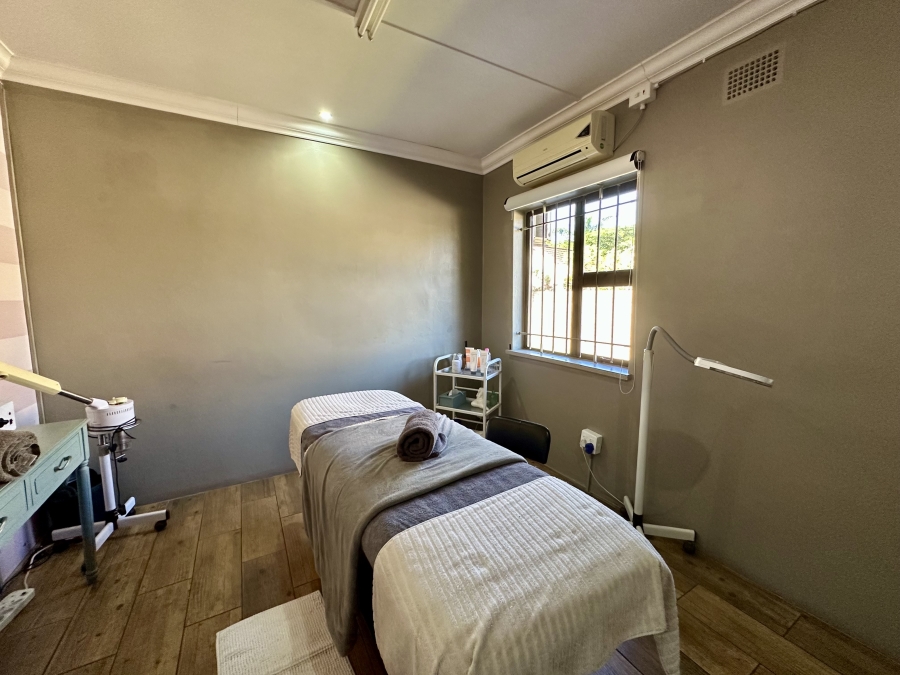 3 Bedroom Property for Sale in Meer En See KwaZulu-Natal