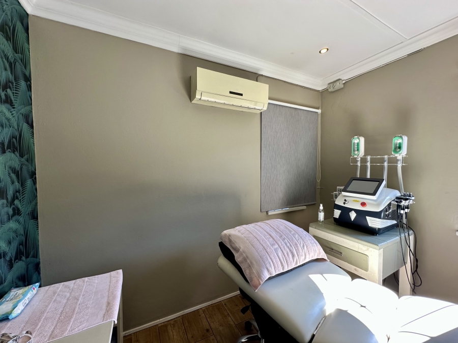 3 Bedroom Property for Sale in Meer En See KwaZulu-Natal