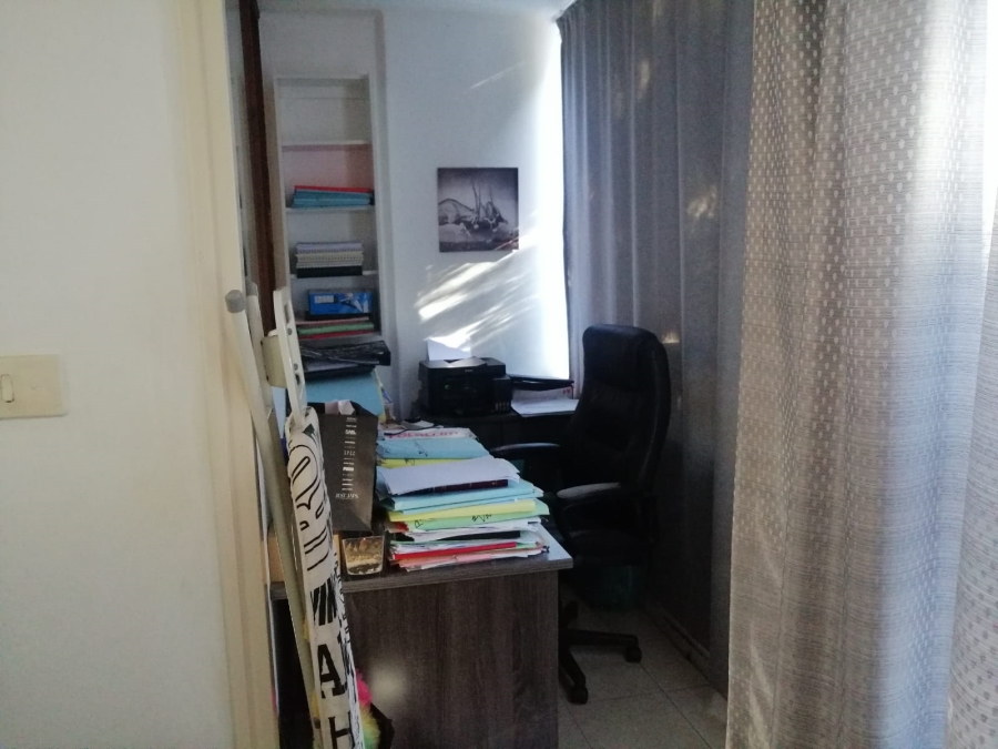 2 Bedroom Property for Sale in Glenwood KwaZulu-Natal