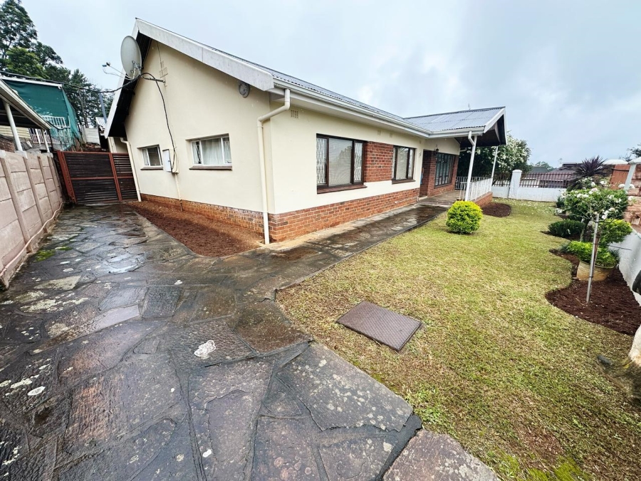 3 Bedroom Property for Sale in Woodlands KwaZulu-Natal