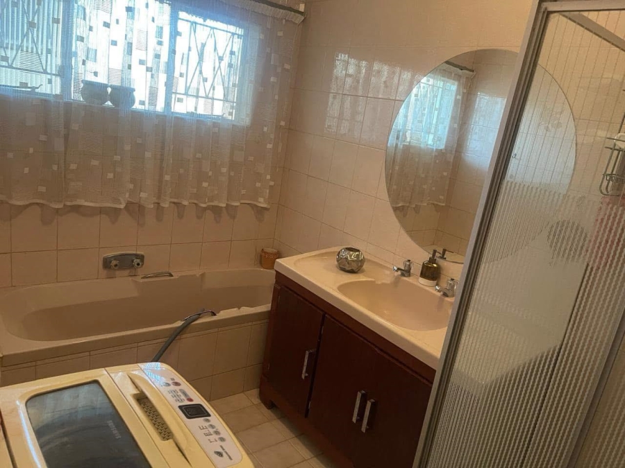 3 Bedroom Property for Sale in Woodlands KwaZulu-Natal