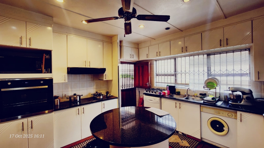 4 Bedroom Property for Sale in Allandale KwaZulu-Natal