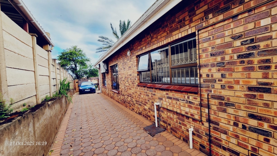 4 Bedroom Property for Sale in Allandale KwaZulu-Natal