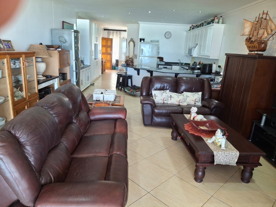 3 Bedroom Property for Sale in Uvongo Beach KwaZulu-Natal