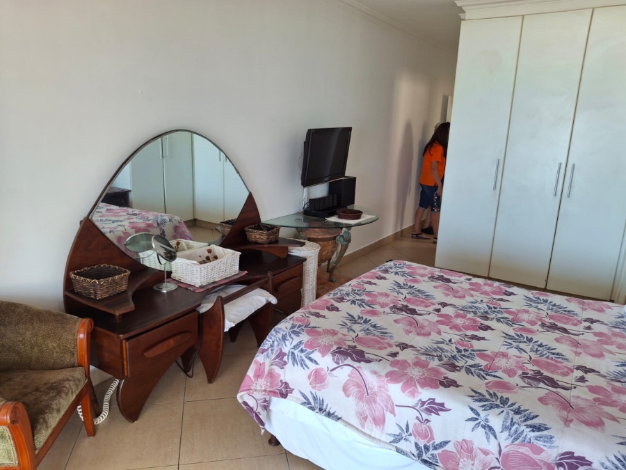 3 Bedroom Property for Sale in Uvongo Beach KwaZulu-Natal