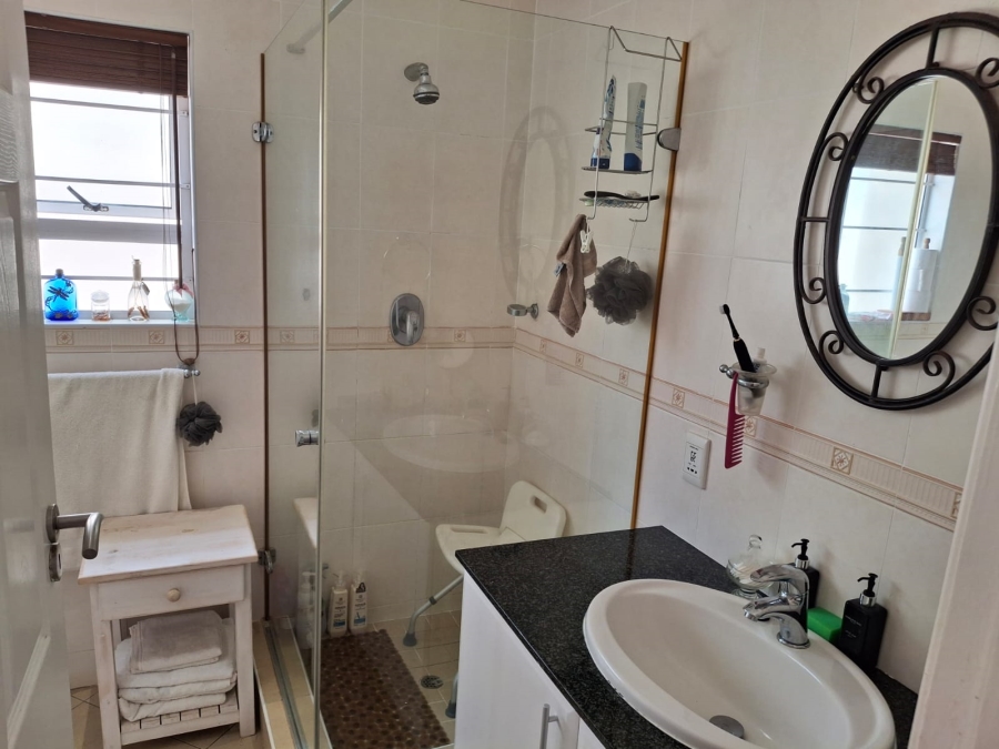 3 Bedroom Property for Sale in Uvongo Beach KwaZulu-Natal