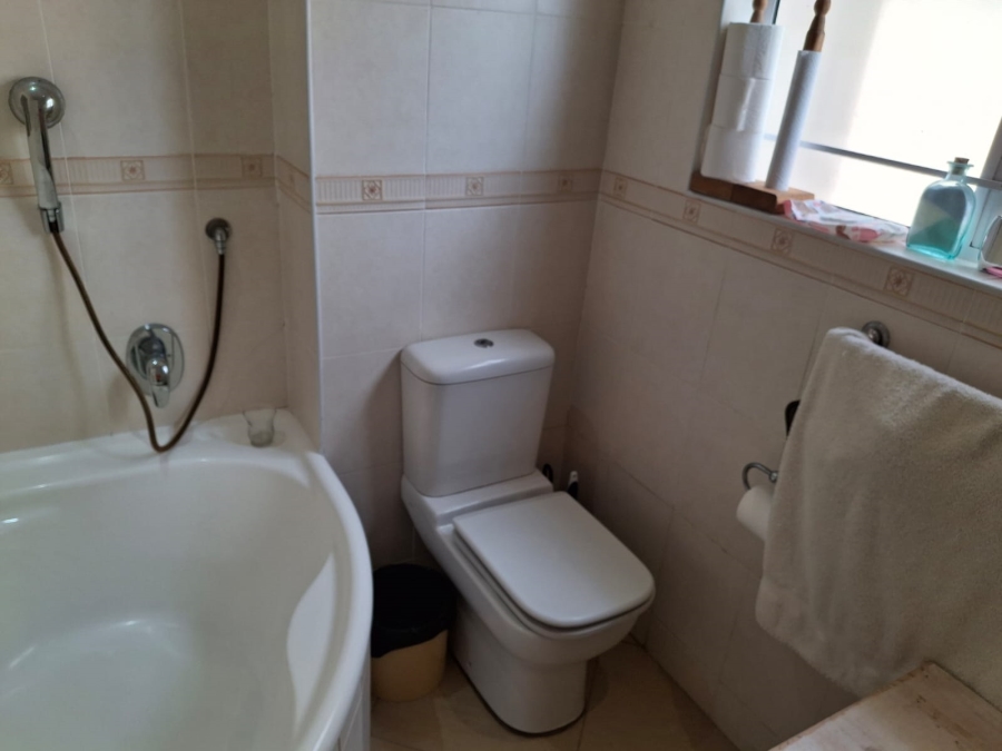 3 Bedroom Property for Sale in Uvongo Beach KwaZulu-Natal