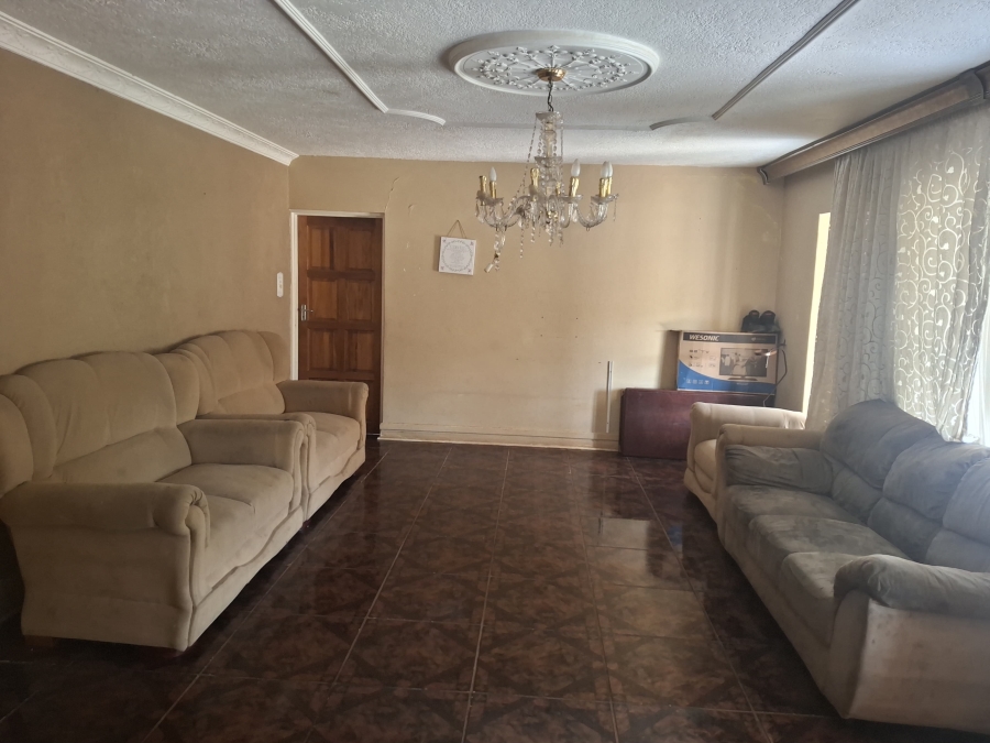 4 Bedroom Property for Sale in Dunveria KwaZulu-Natal