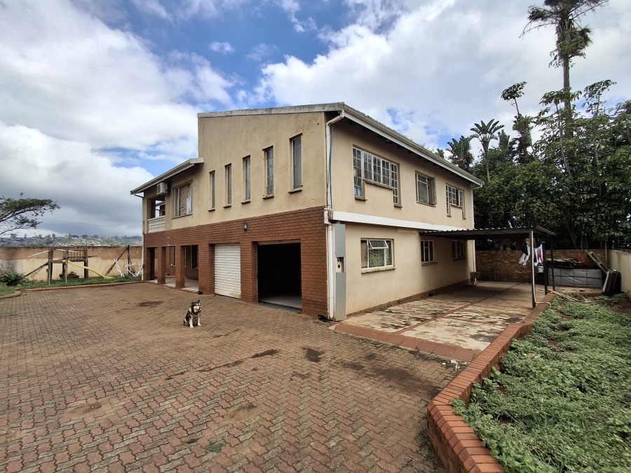 4 Bedroom Property for Sale in Dunveria KwaZulu-Natal