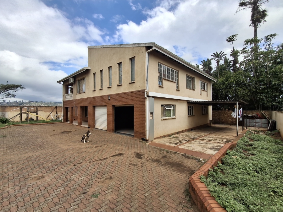 4 Bedroom Property for Sale in Dunveria KwaZulu-Natal