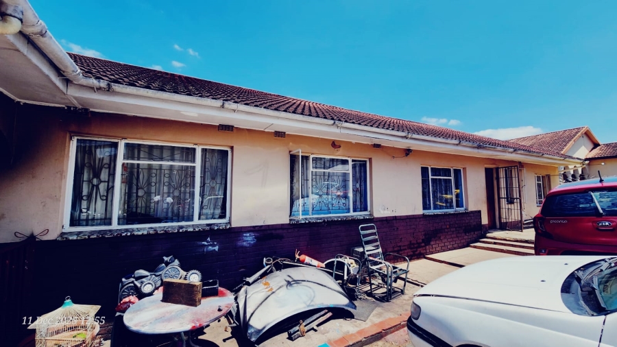 8 Bedroom Property for Sale in Northdale KwaZulu-Natal