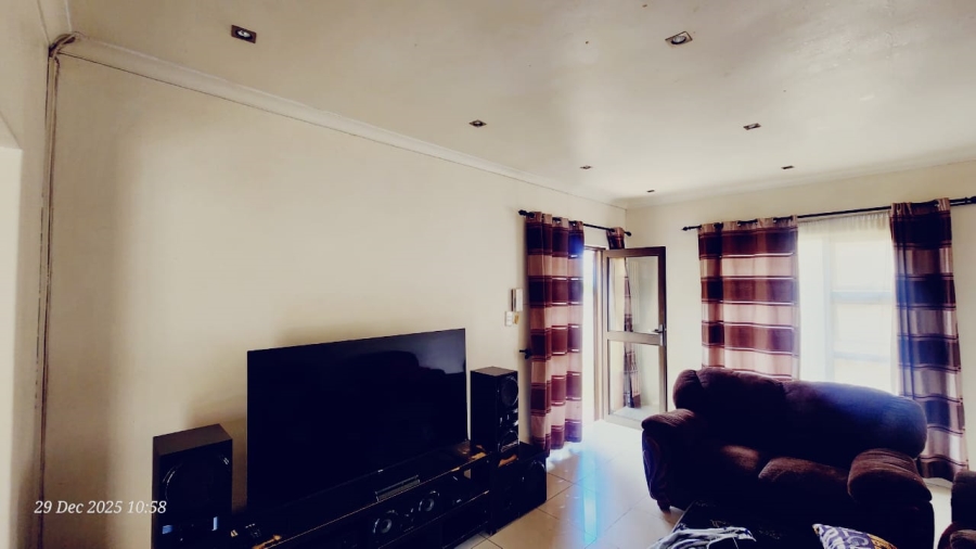 3 Bedroom Property for Sale in Bombay Heights KwaZulu-Natal