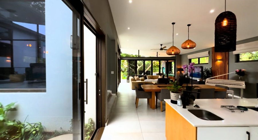 4 Bedroom Property for Sale in Ballito Central KwaZulu-Natal