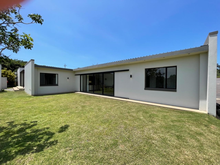 To Let 3 Bedroom Property for Rent in Sheffield Beach KwaZulu-Natal