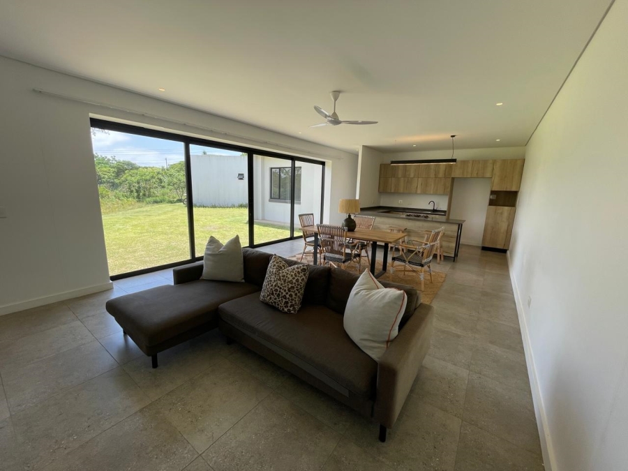 To Let 3 Bedroom Property for Rent in Sheffield Beach KwaZulu-Natal