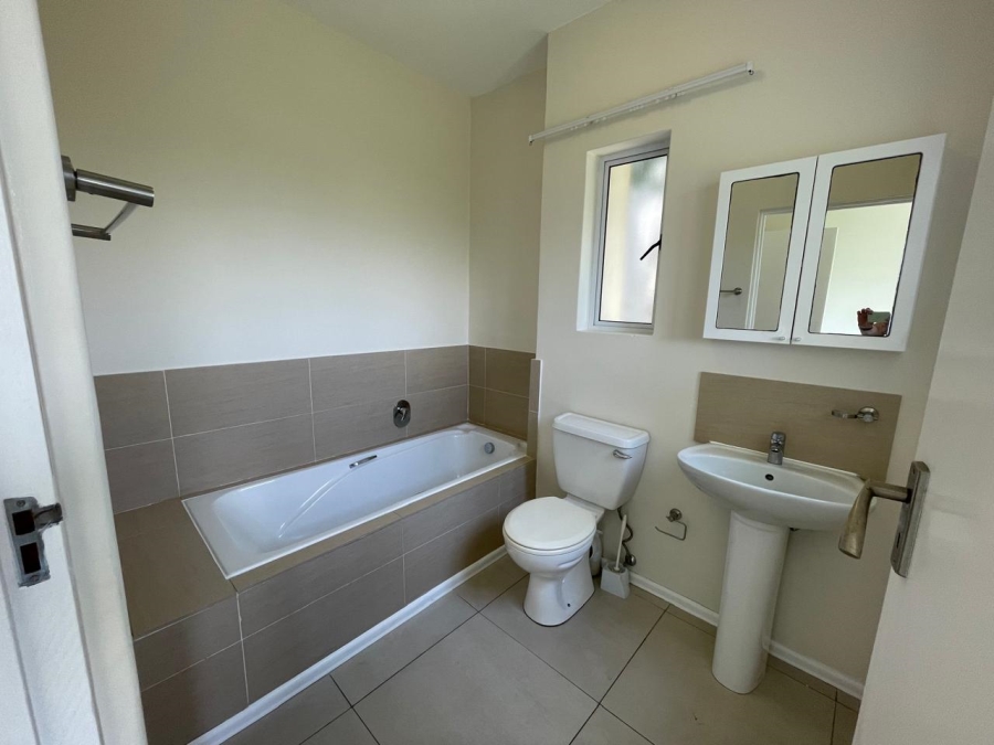 To Let 2 Bedroom Property for Rent in Sheffield Beach KwaZulu-Natal