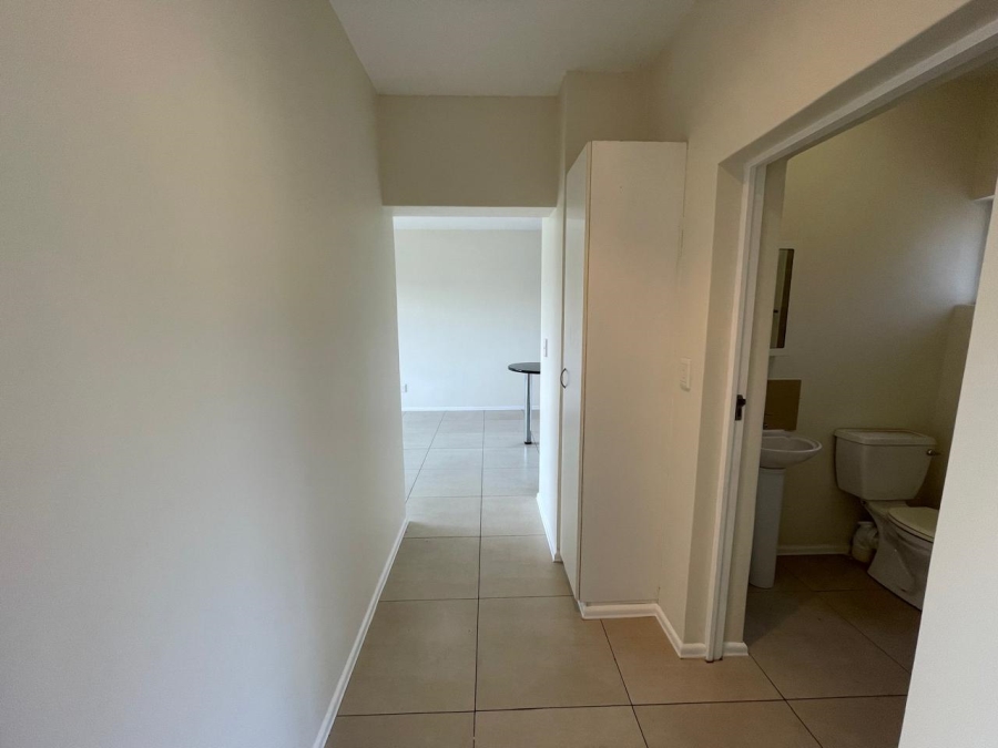 To Let 2 Bedroom Property for Rent in Sheffield Beach KwaZulu-Natal