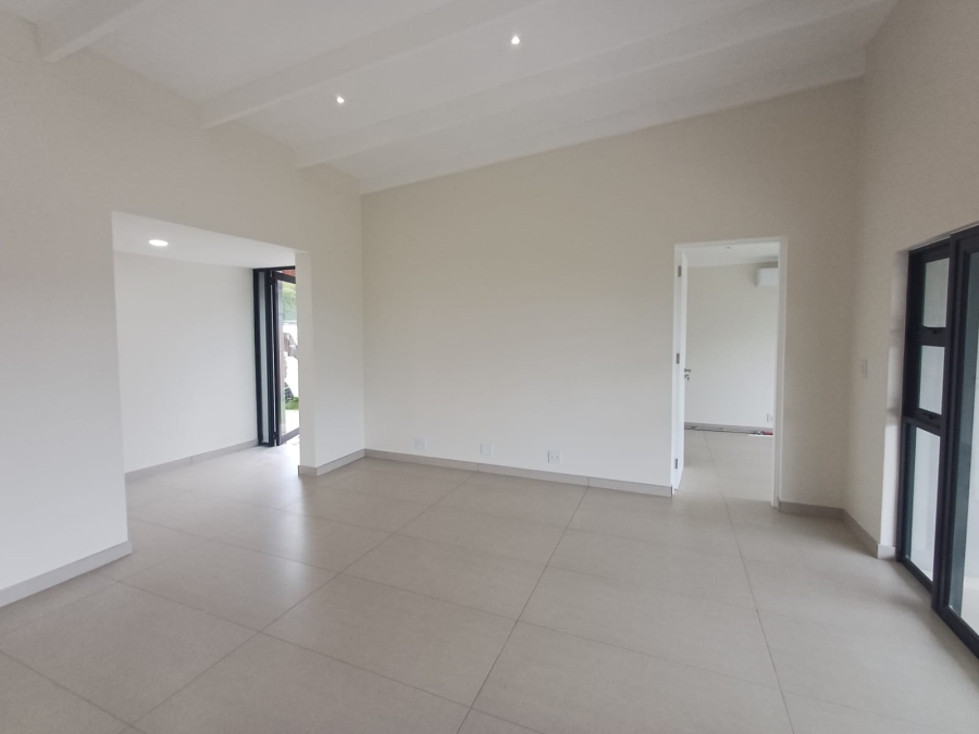 3 Bedroom Property for Sale in Shakas Rock KwaZulu-Natal