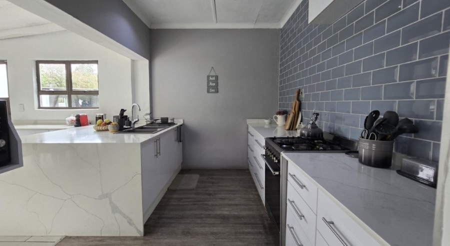 4 Bedroom Property for Sale in Farningham Ridge KwaZulu-Natal