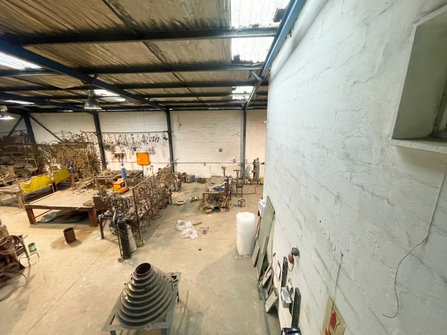 To Let commercial Property for Rent in Mount Edgecombe KwaZulu-Natal