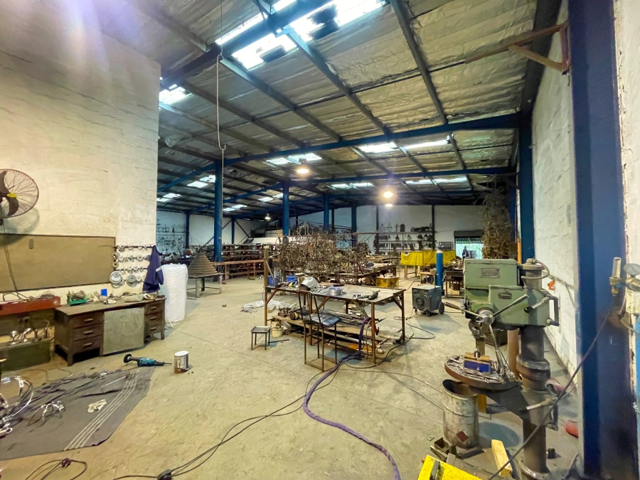 To Let commercial Property for Rent in Mount Edgecombe KwaZulu-Natal