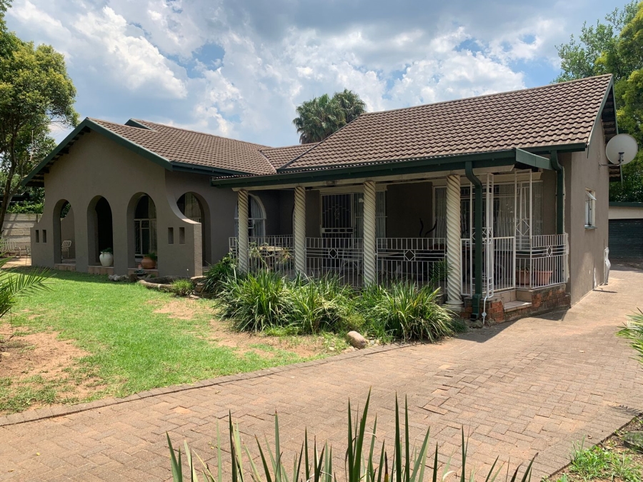 4 Bedroom Property for Sale in Pioneer Park KwaZulu-Natal