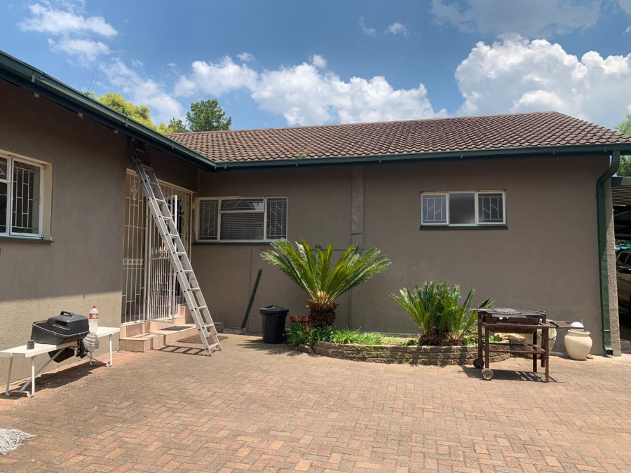 4 Bedroom Property for Sale in Pioneer Park KwaZulu-Natal