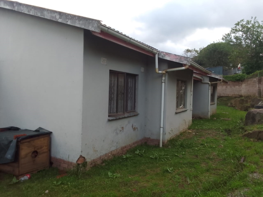 5 Bedroom Property for Sale in Umlazi N KwaZulu-Natal