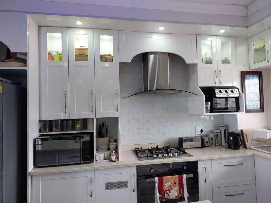 3 Bedroom Property for Sale in Port Shepstone KwaZulu-Natal