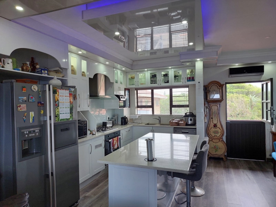 3 Bedroom Property for Sale in Port Shepstone KwaZulu-Natal