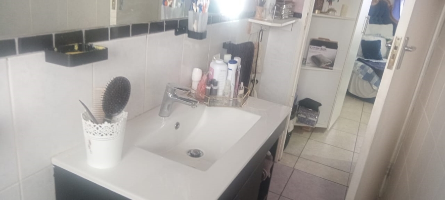 3 Bedroom Property for Sale in Port Shepstone KwaZulu-Natal