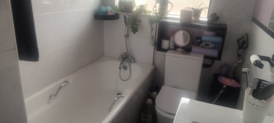 3 Bedroom Property for Sale in Port Shepstone KwaZulu-Natal