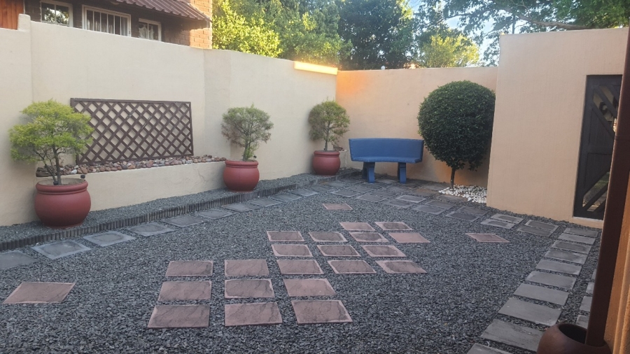 3 Bedroom Property for Sale in Aviary Hill KwaZulu-Natal
