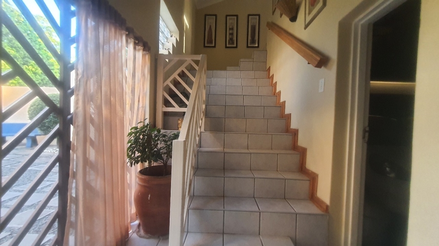3 Bedroom Property for Sale in Aviary Hill KwaZulu-Natal