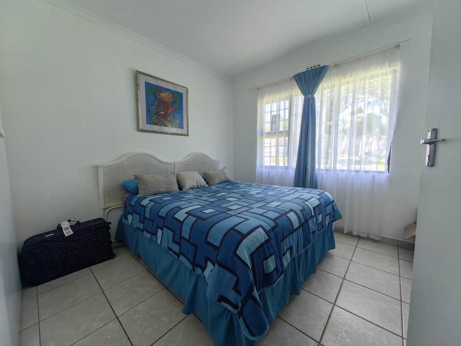 4 Bedroom Property for Sale in Park Rynie KwaZulu-Natal