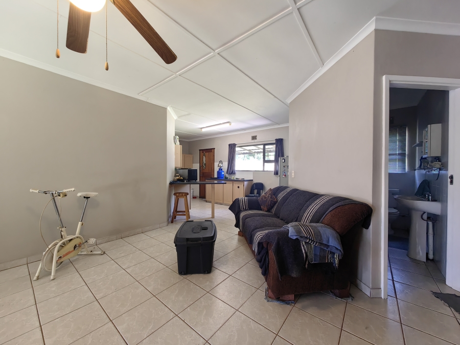 4 Bedroom Property for Sale in Park Rynie KwaZulu-Natal