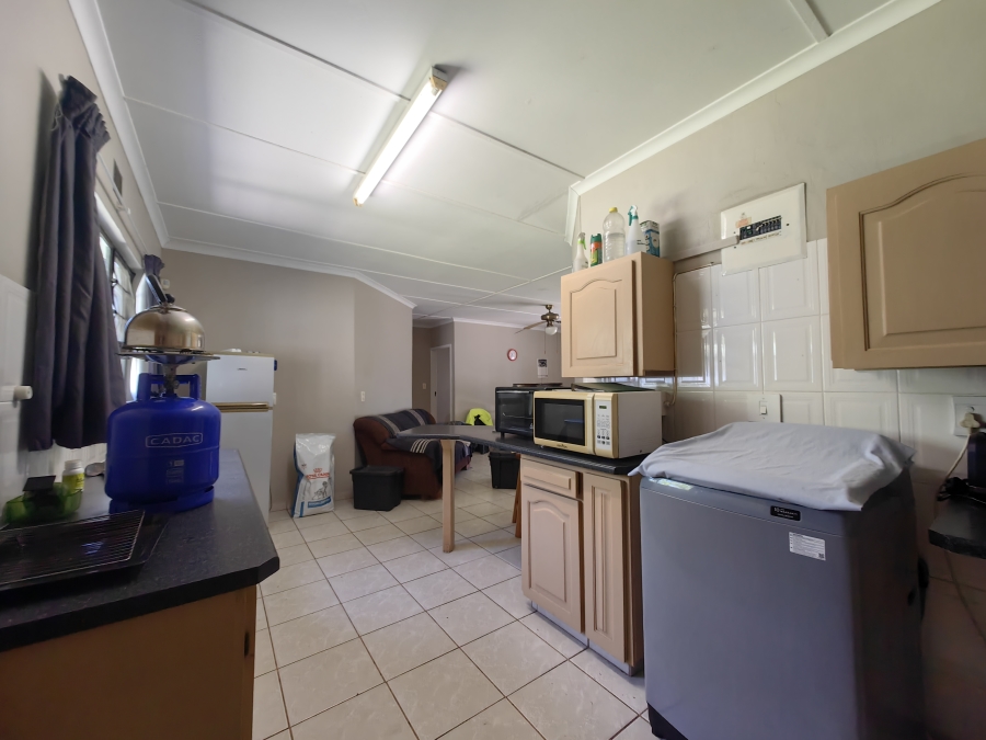 4 Bedroom Property for Sale in Park Rynie KwaZulu-Natal