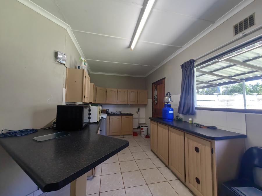 4 Bedroom Property for Sale in Park Rynie KwaZulu-Natal