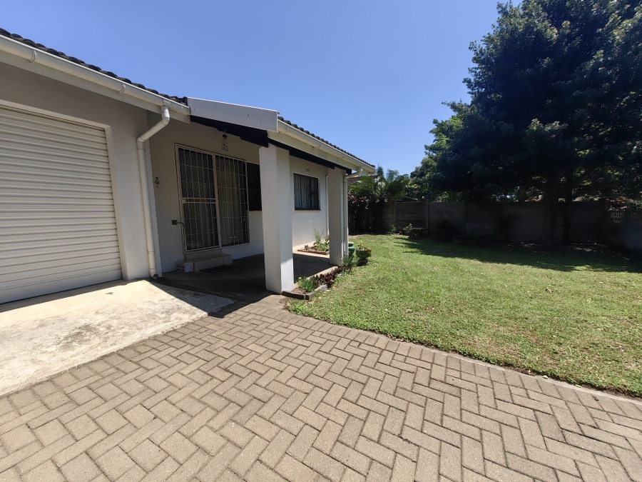 4 Bedroom Property for Sale in Park Rynie KwaZulu-Natal